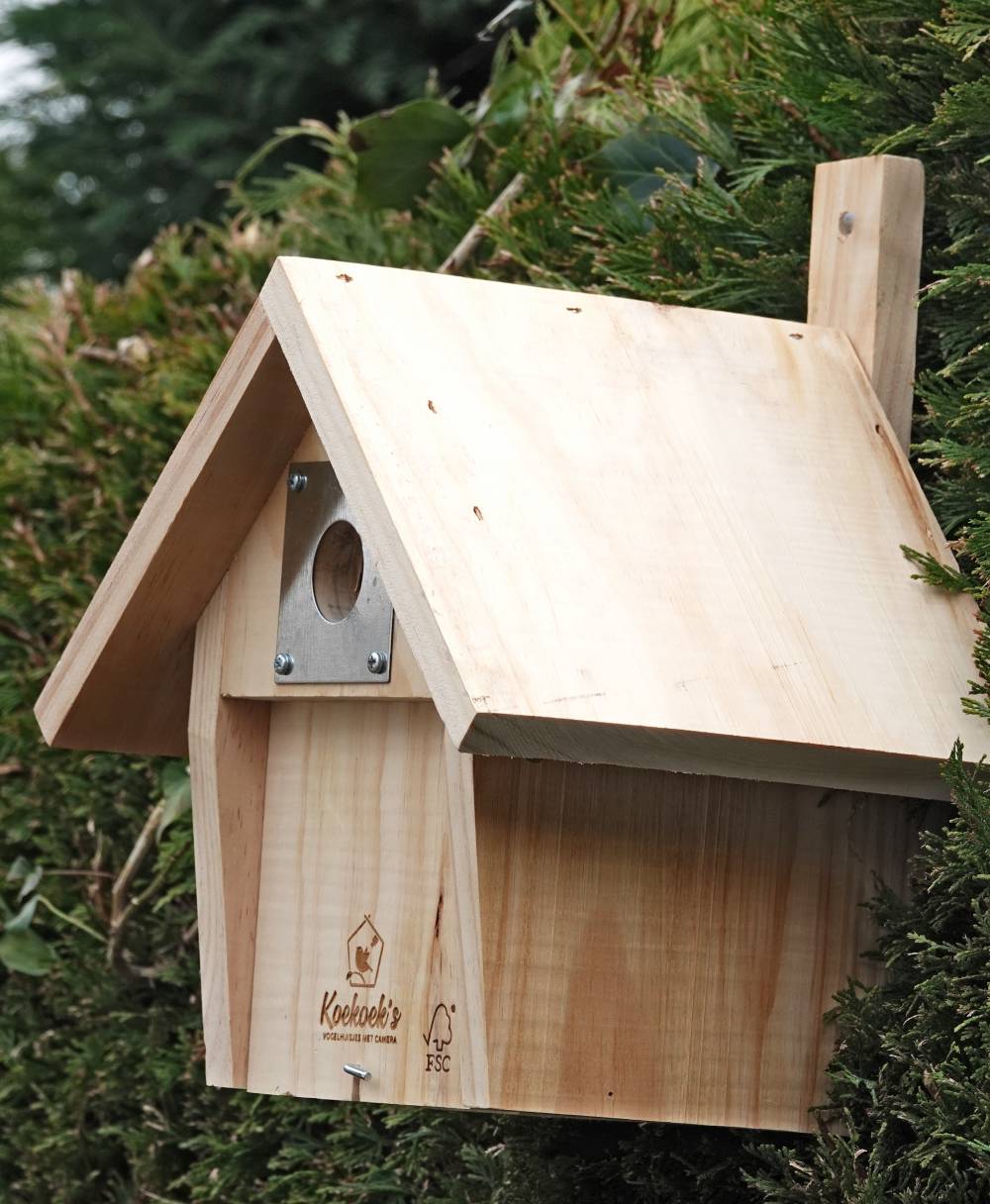Vogelhuisje met camera – Bungalow – buiten zijkant 2 Vogelhuisje met camera – Bungalow – buiten zijkant 2